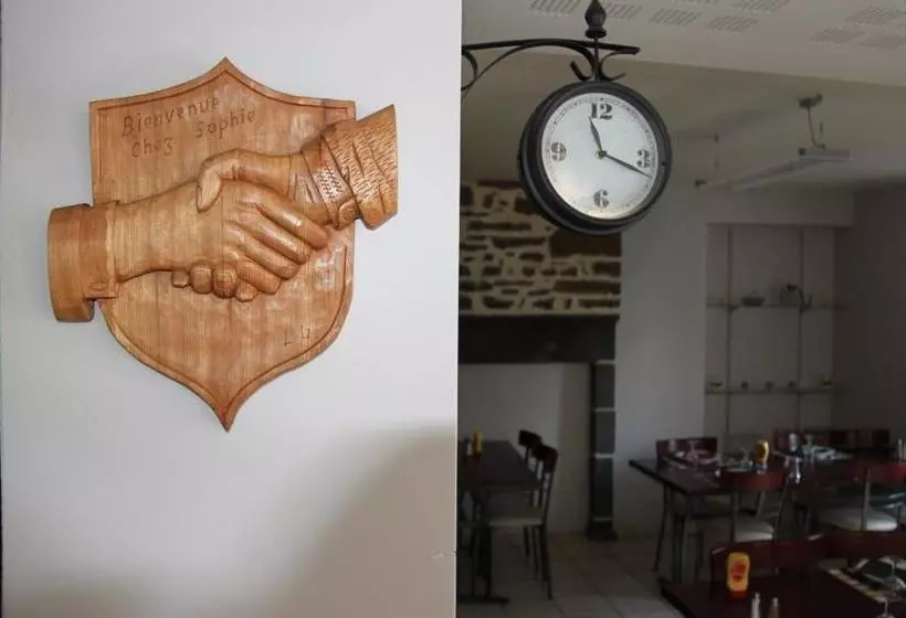 Hotelli Auberge De La Planèze