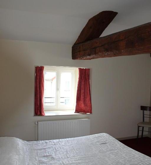 酒店 Auberge De La Planèze