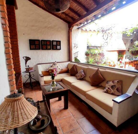 Giron Chill Out Hotel Boutique