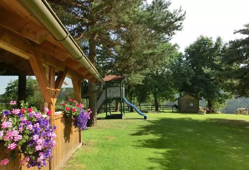 ホテル Kniebergerhof