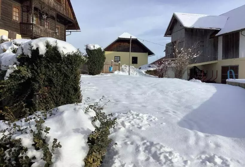 ホテル Kniebergerhof