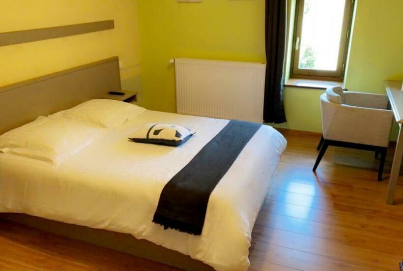 酒店 La Claie Des Champs