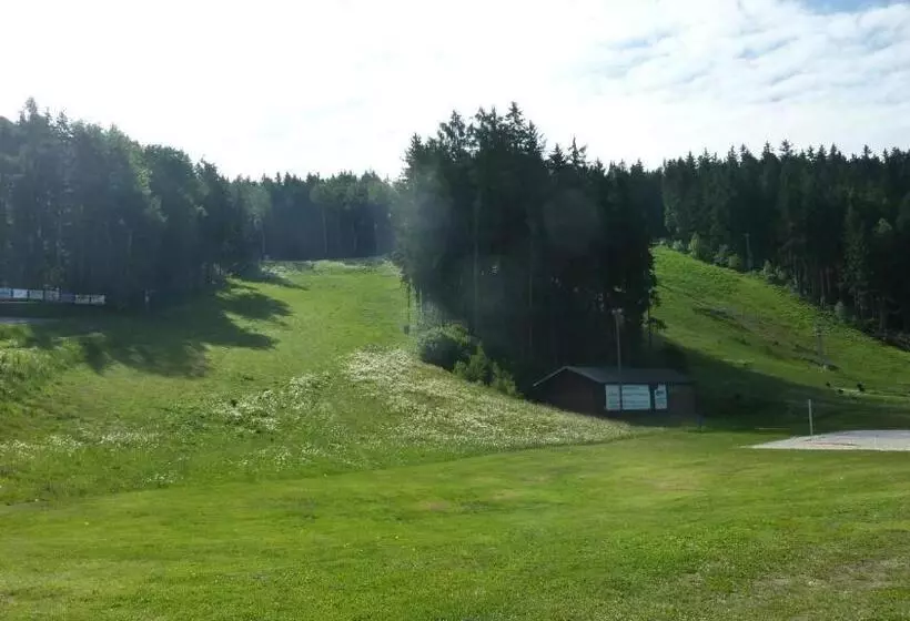 Hotelli Penzion Horalka