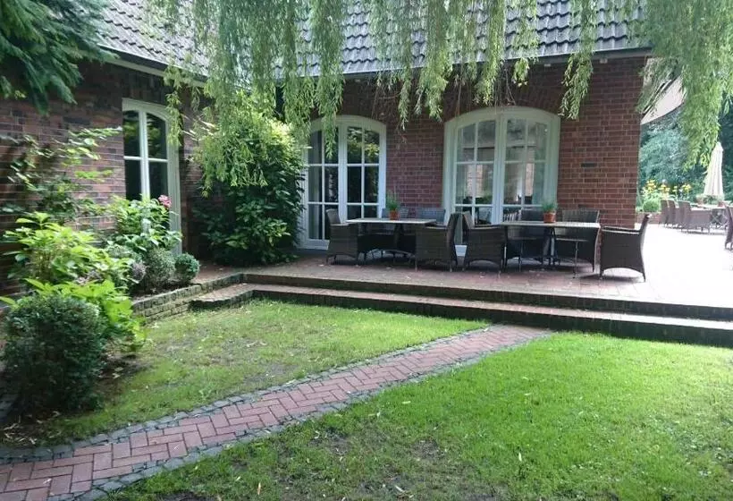 Hotelli Waldhaus An De Miälkwellen