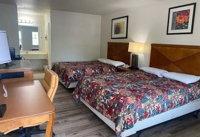 Motelli Cedar Creek Inn