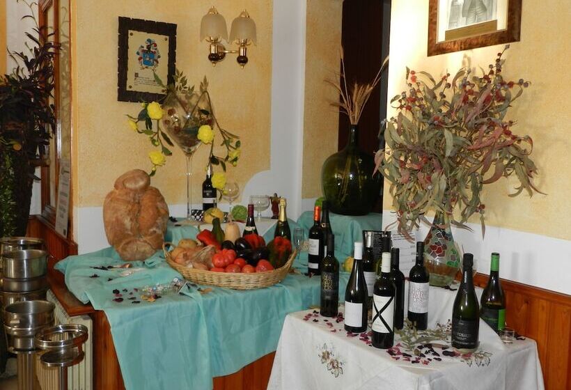 膳宿费 Cal Feliuet