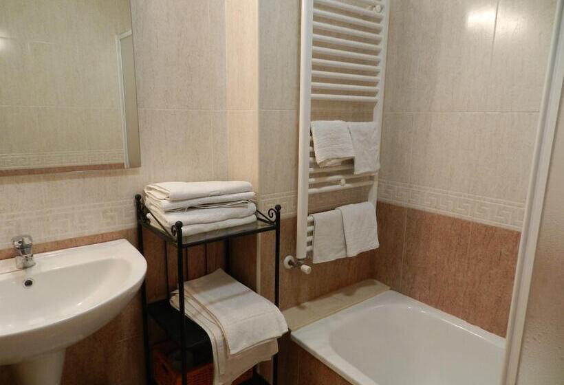 膳宿费 Cal Feliuet