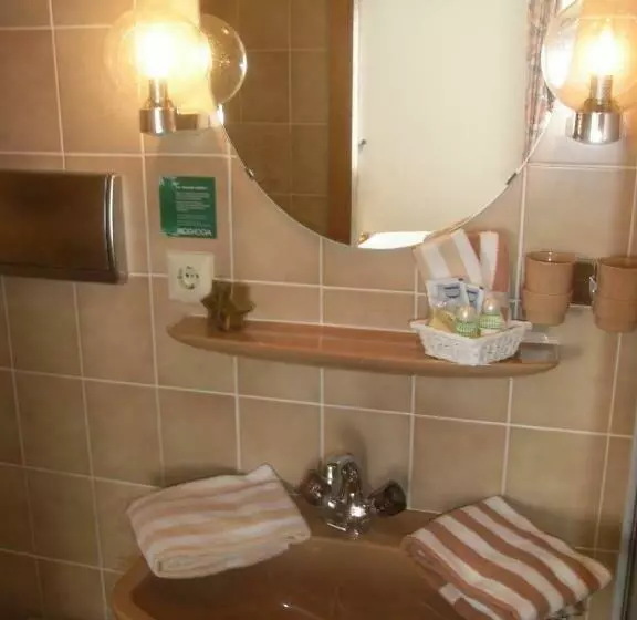 Majatalo Gasthof Goldenes Lamm