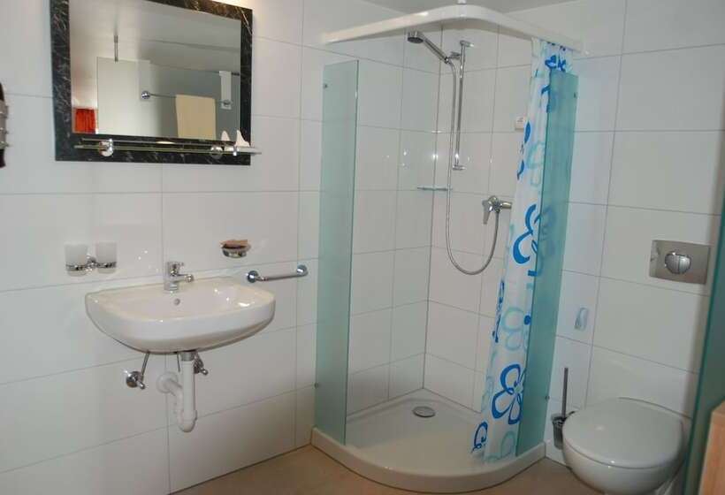 بنسيون Gästehaus Sonne