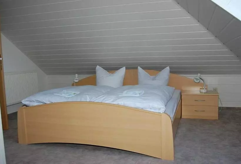 Majatalo Landgasthof Am Park