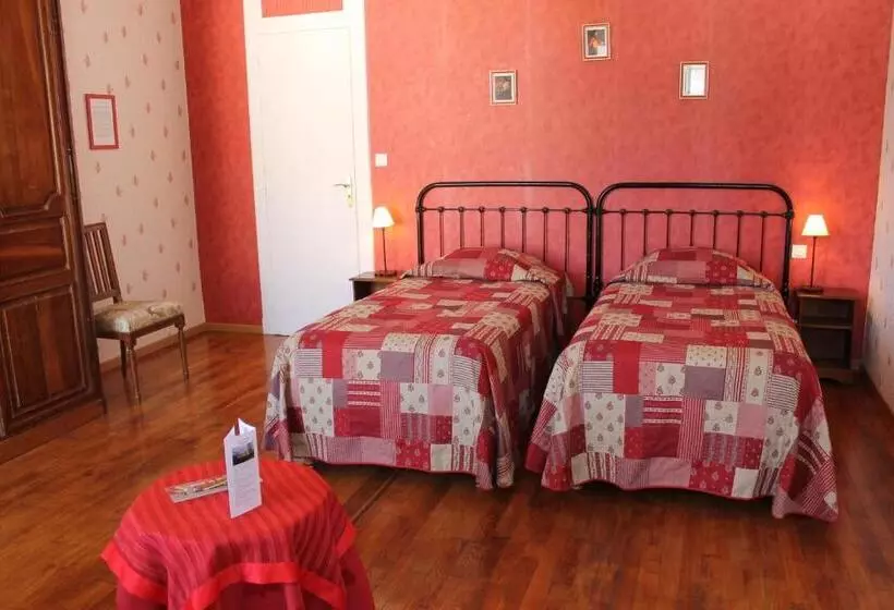 Majatalo Maison D'hôtes Le Château De Puxe