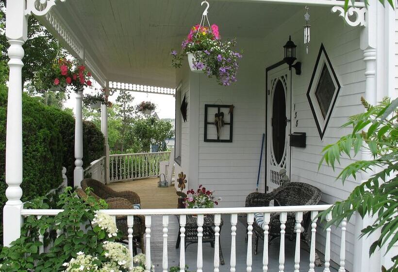 The Nelson House Bed & Breakfast