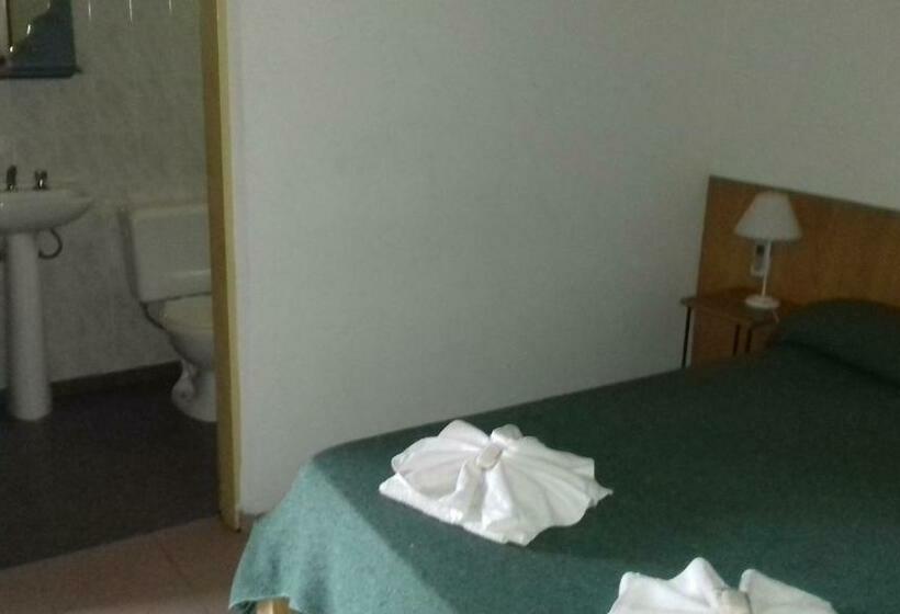 فندق صغير Posada A Lo De Santys