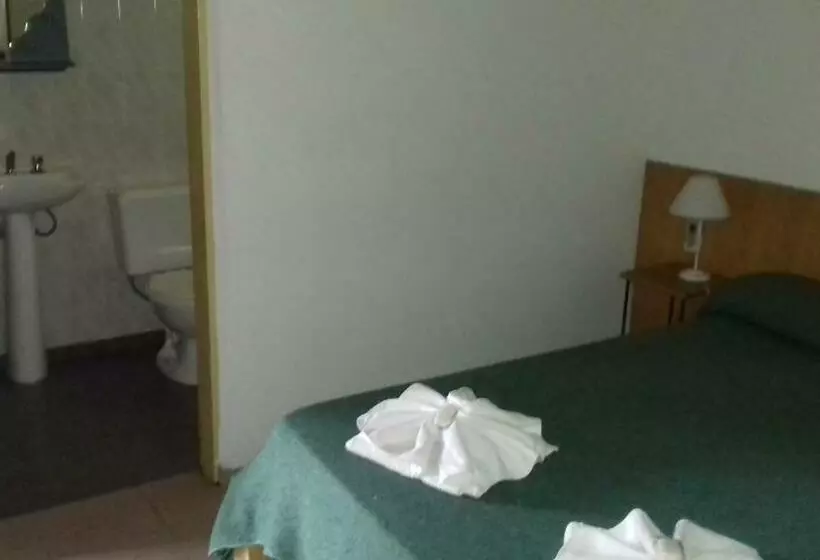 Retkeilymaja Posada A Lo De Santys