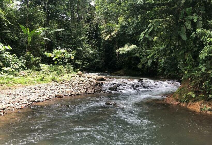 فندق صغير Santa Maria Hotel & Restaurant