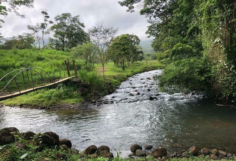 فندق صغير Santa Maria Hotel & Restaurant