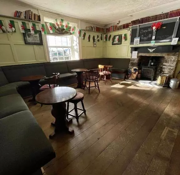 Retkeilymaja Y Pengwern