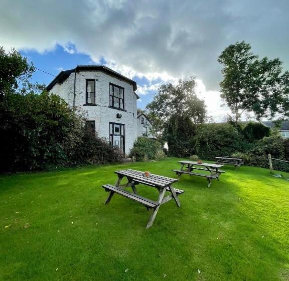 فندق صغير Y Pengwern