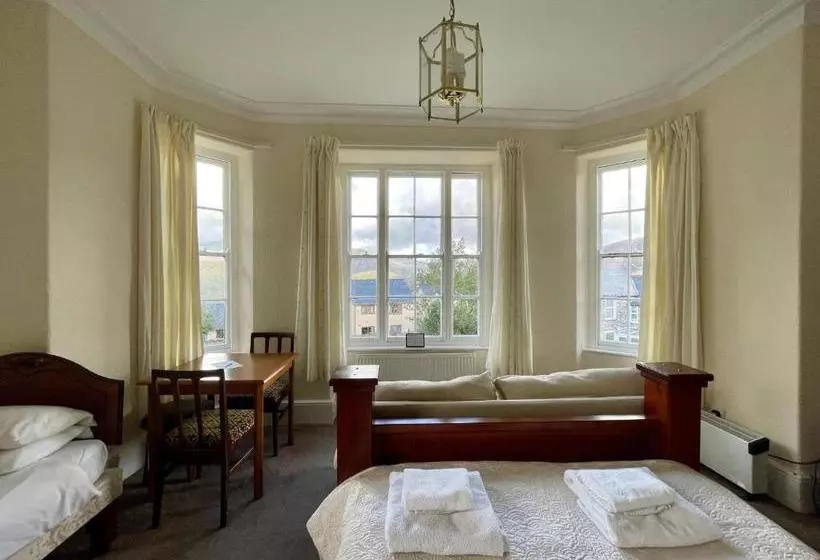 Retkeilymaja Y Pengwern