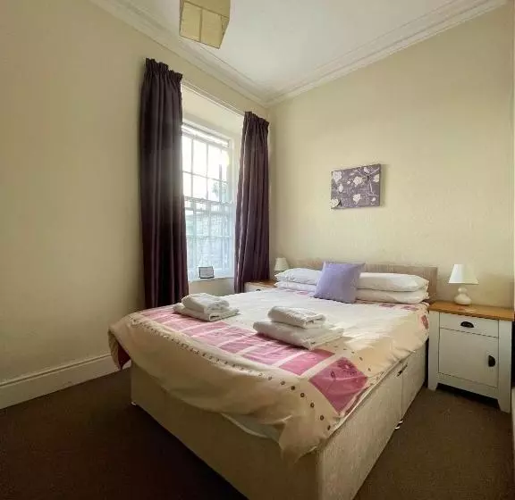 Retkeilymaja Y Pengwern