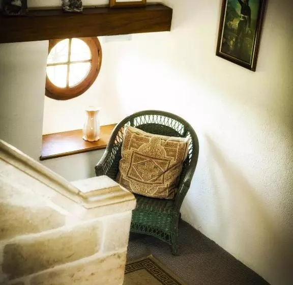 ベッドアンドブレックファースト Chambre D'hôte Manoir De La Baudonnière