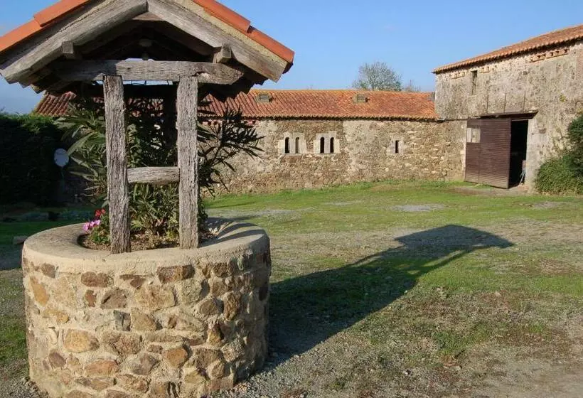 ベッドアンドブレックファースト Chambre D'hôte Manoir De La Baudonnière