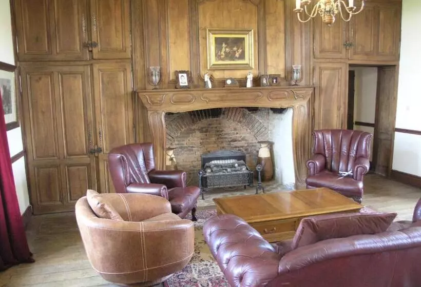 ベッドアンドブレックファースト Chambre D'hôte Manoir De La Baudonnière