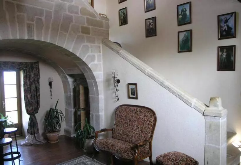 ベッドアンドブレックファースト Chambre D'hôte Manoir De La Baudonnière