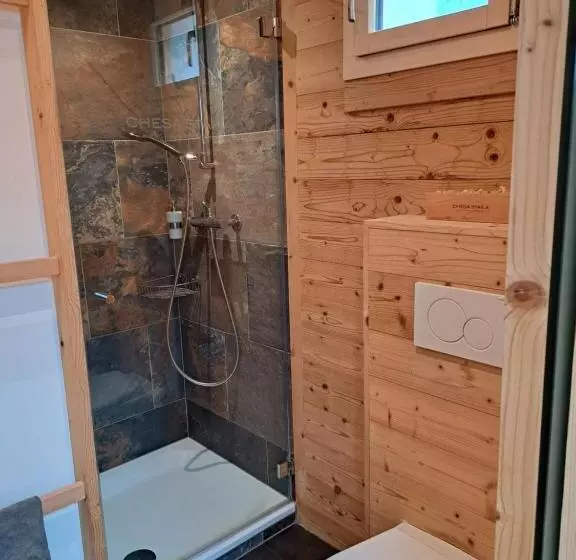 ベッドアンドブレックファースト Chesa Staila