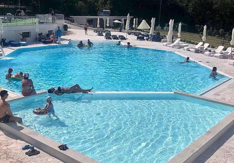 ベッドアンドブレックファースト La Cartolina Del Sannio