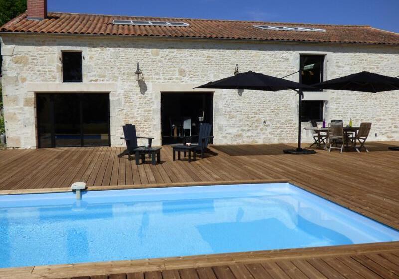 Bed and Breakfast La Grange D'aunis