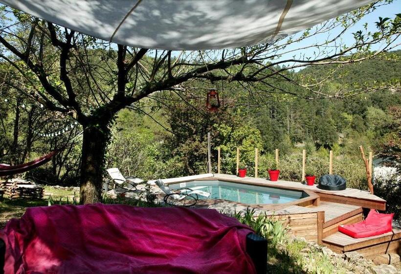 ベッドアンドブレックファースト Le Mas Des Pots Rouges