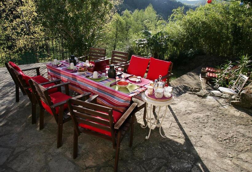 ベッドアンドブレックファースト Le Mas Des Pots Rouges