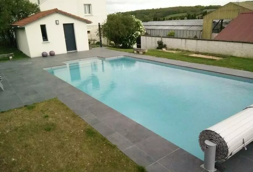 Aamiaismajoitus (B&B) Les Petunias