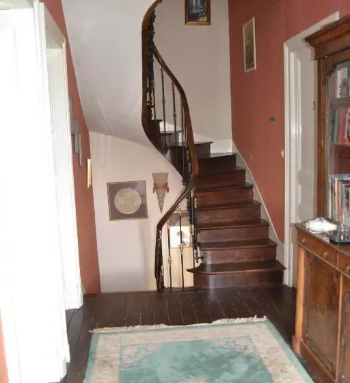 Aamiaismajoitus (B&B) Manoir La Breuille