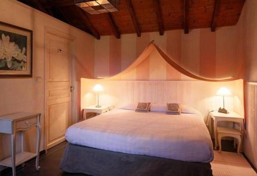 مبيت وإفطار Masoe Des Chatards