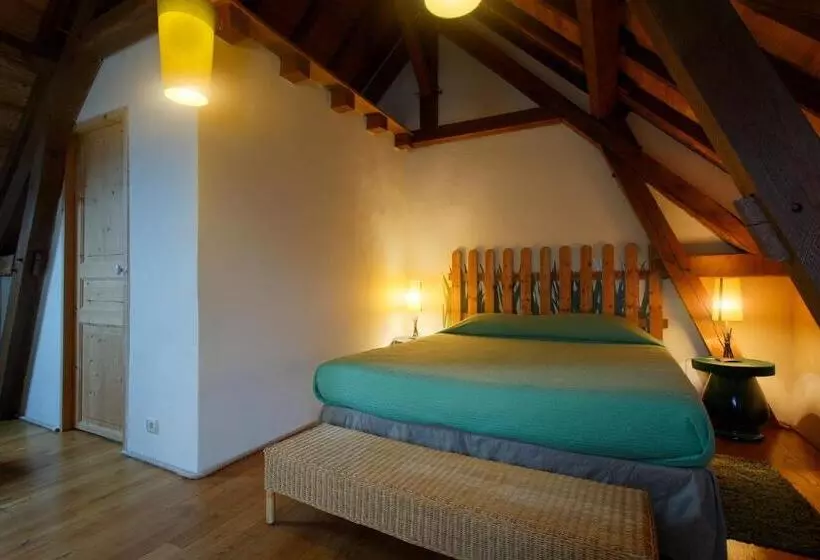 Aamiaismajoitus (B&B) Masoe Des Chatards