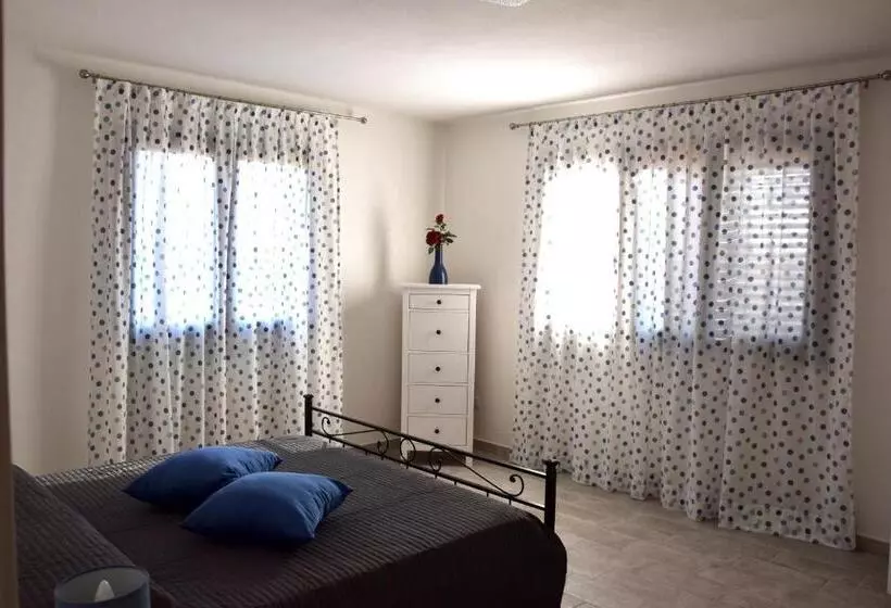 Hotelli Agriturismo Nonno Gino   Charme&relax