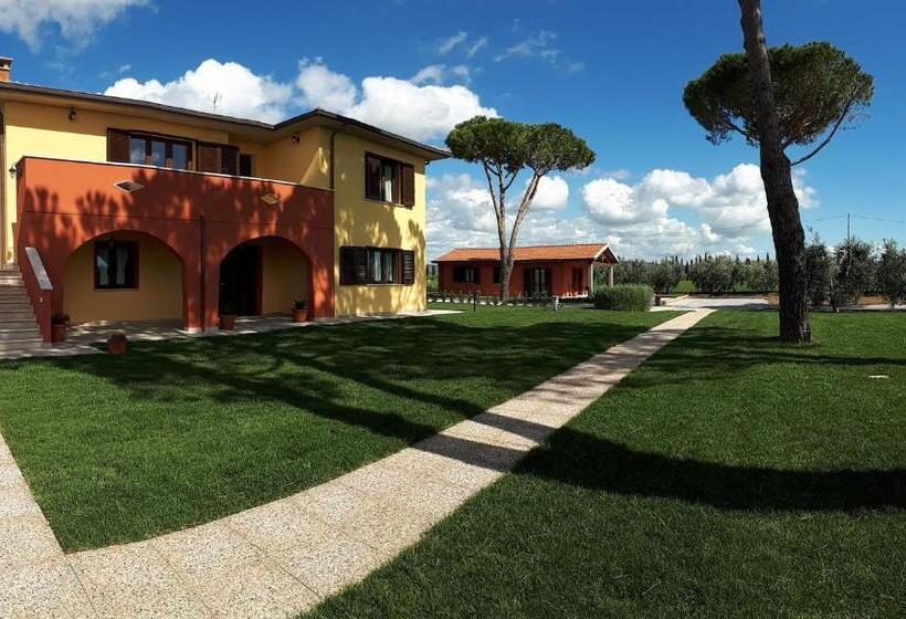 בית מלון כפרי Agriturismo Nonno Gino   Charme&relax