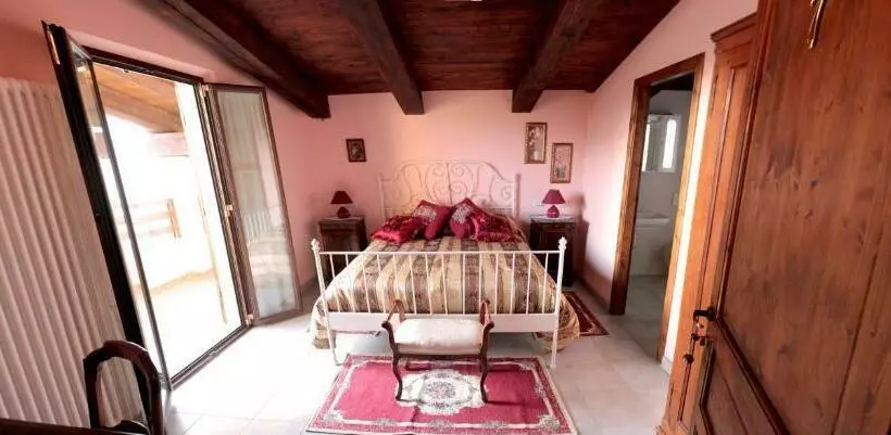 ホテル Agriturismo Regina Di Fiori