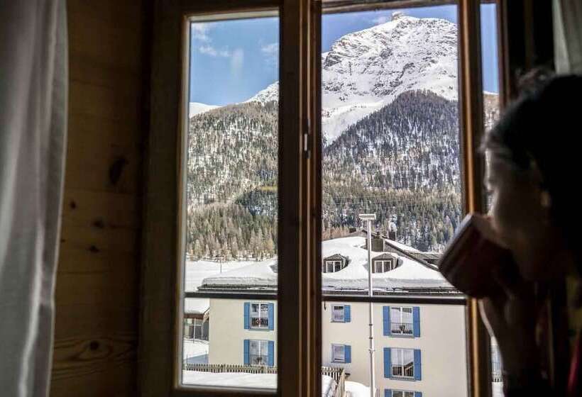 Hotel Chesa Stuva Colani