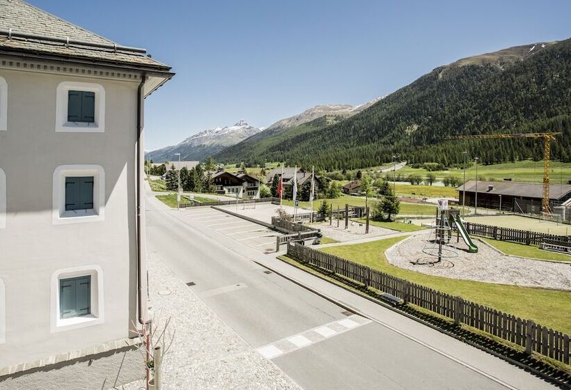 Hotel Chesa Stuva Colani