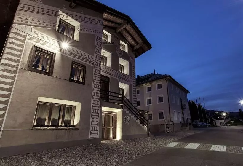 Hotelli Chesa Stuva Colani