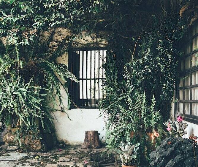 בית מלון כפרי Hacienda Baza