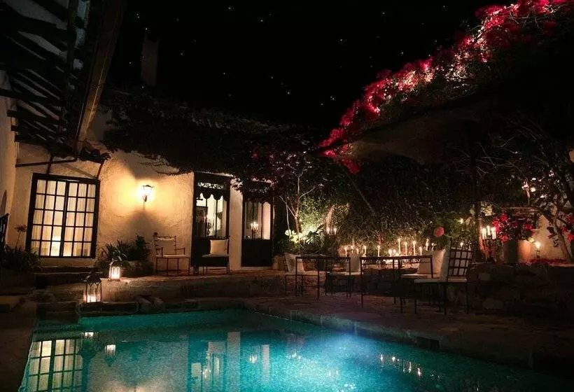 Hotelli Hacienda Baza