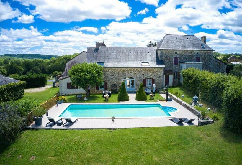 Hôtel A Jayac Logis Hotels