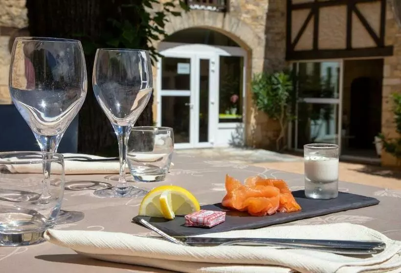 Hôtel A Jayac   Logis Hotels