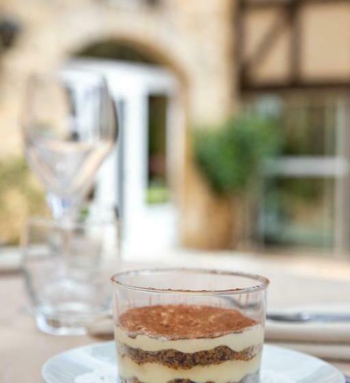 Hôtel A Jayac Logis Hotels