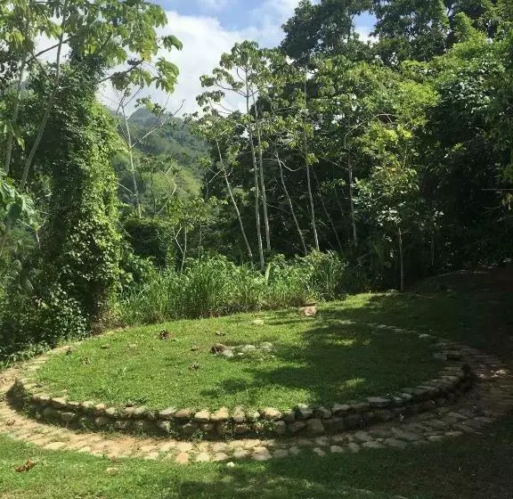 Hotelli Taironaka Ecolodge