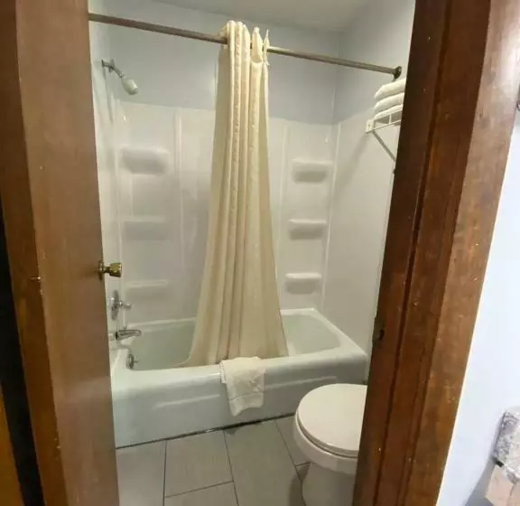 Motelli Bridgman Inn